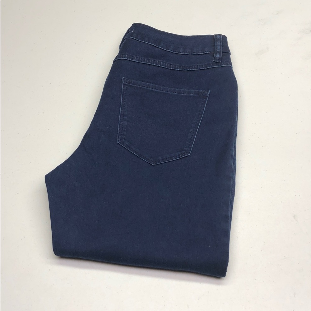 LIKE NEW KENNETH COLE REACTION SLIM FIT JEANS 6/28x30 ⭐️